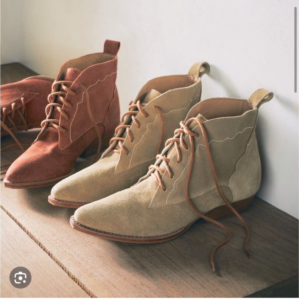 NWOT Birds of Flight Lace up Booties x Anthropologie